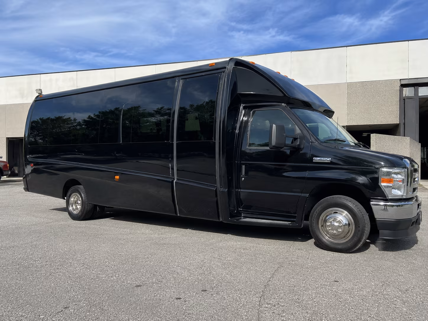 fort smith airport shuttle bus rentals for private groups