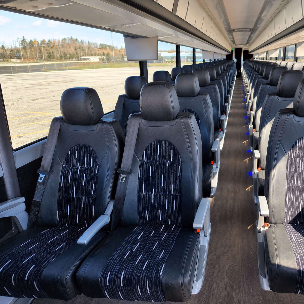 the bus type and amenities